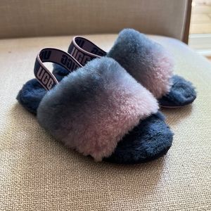 Toddler Girls Fluff Yeah Uggs Sandals sz 10